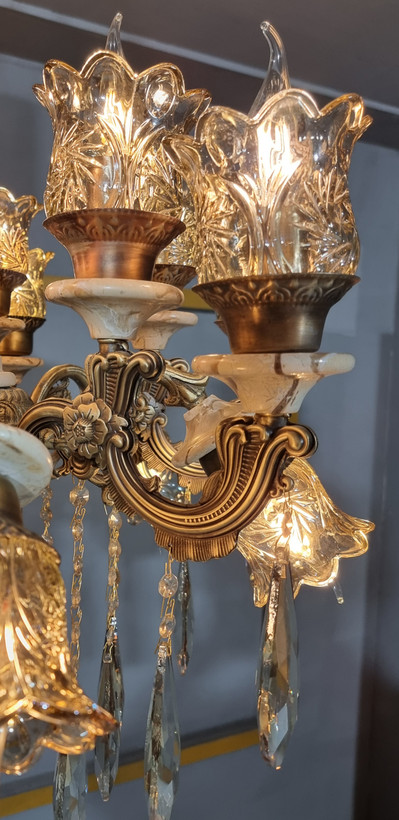 لوستر ۱۲ شاخه برنزی مدل رز